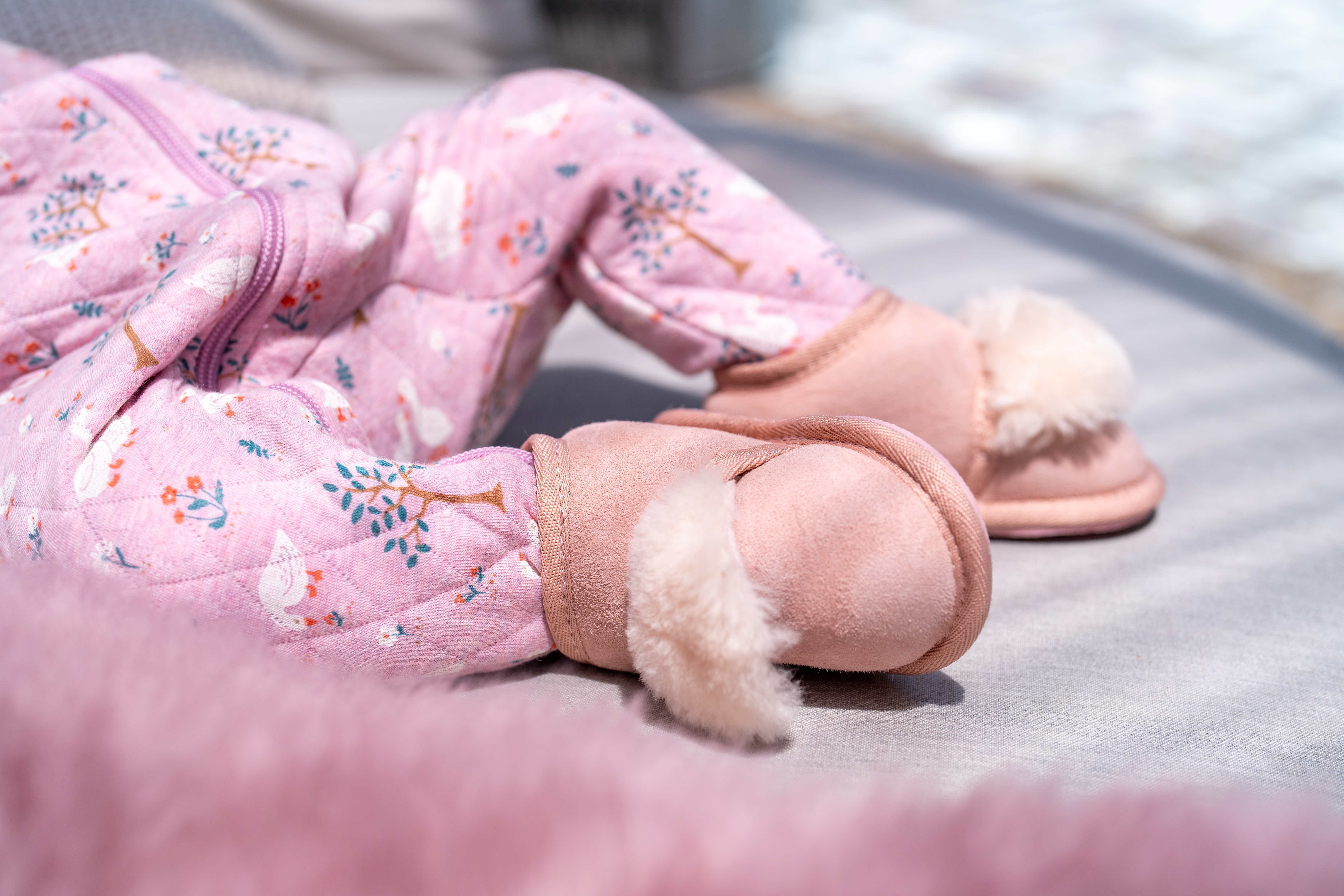 infant ugg boot